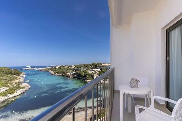 Büyük Yataklı Tek Kişilik Oda, Balkon, Deniz Manzaralı