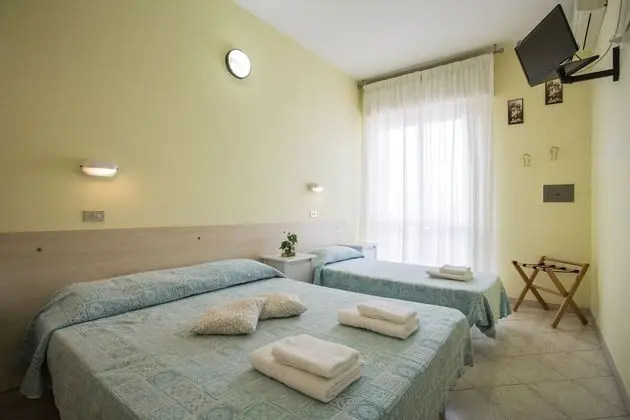 Üç Kişilik Oda, Balkon