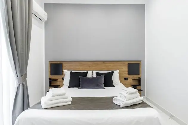 Standard Tek Büyük veya İki Ayrı Yataklı Oda