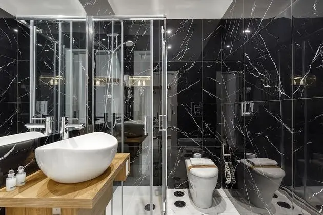 Standard Tek Büyük veya İki Ayrı Yataklı Oda