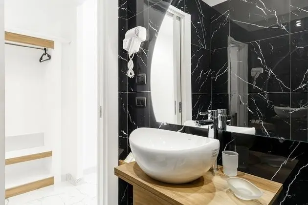 Standard Tek Büyük veya İki Ayrı Yataklı Oda