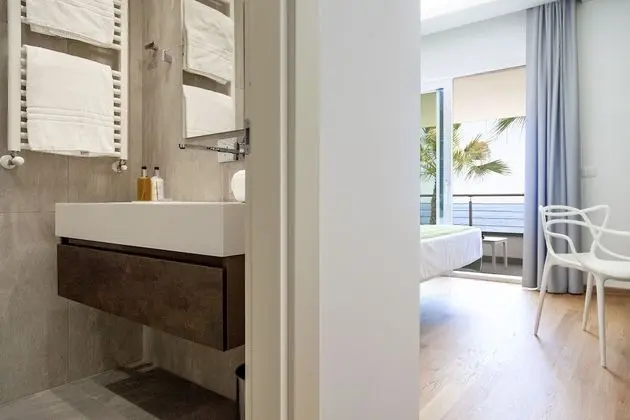 Deluxe Tek Büyük Yataklı Oda, Deniz Manzaralı