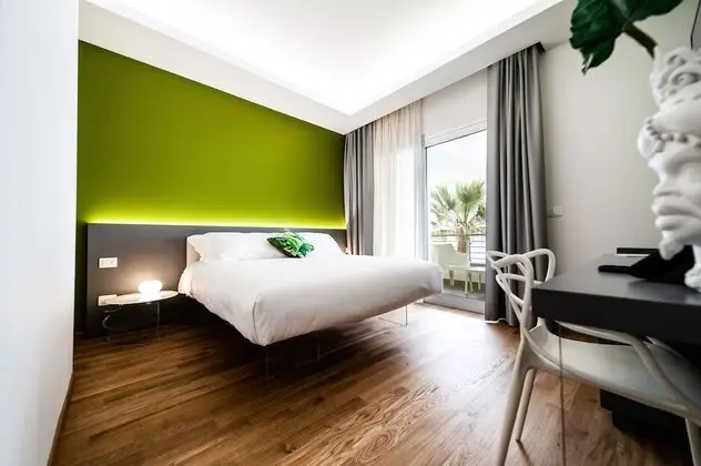 Deluxe Tek Büyük Yataklı Oda, Deniz Manzaralı