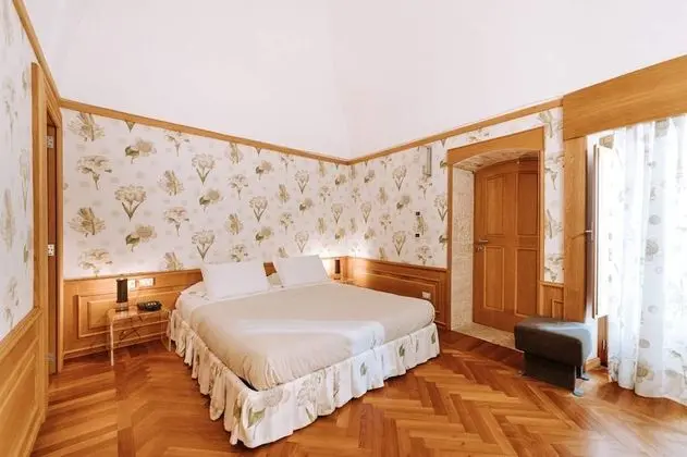 Superior Tek Büyük veya İki Ayrı Yataklı Oda