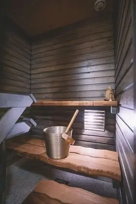 Standard Oda, Sauna