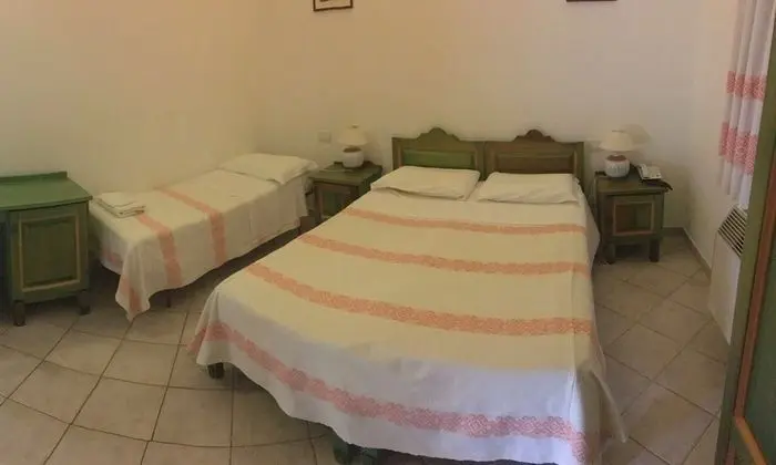 Dört Kişilik Oda