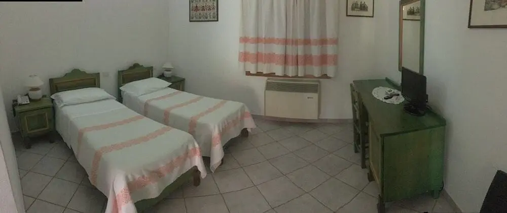 Oda, 2 Tek Kişilik Yatak