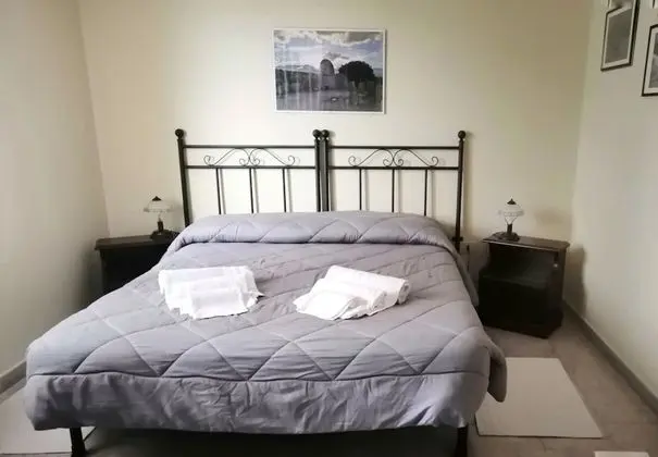 Economy Tek Büyük Yataklı Oda