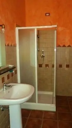 Superior Tek Büyük veya İki Ayrı Yataklı Oda, Banyolu/Duşlu, Bahçe Manzaralı