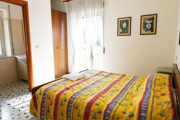 Tek Büyük veya İki Ayrı Yataklı Oda