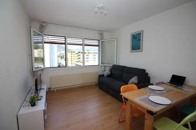 Standard Apart Daire, 1 Çift Kişilik Yatak ve Çekyat (Santi Apartment Few Min From Lake)