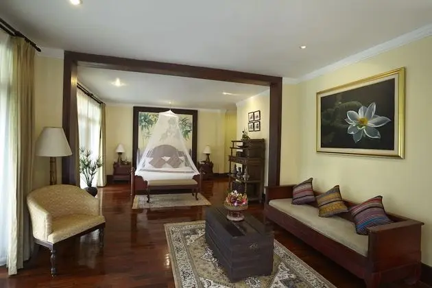 Honeymoon Villa