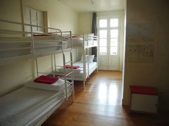 Ortak Ranzalı Oda, Karma Ranzalı Oda, Ortak Banyo (1 bed in 6-bed dorm)