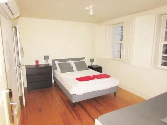 Standard Dört Kişilik Oda, Özel Banyo