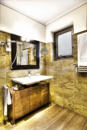 Two Bedroom Apartment for 3 people