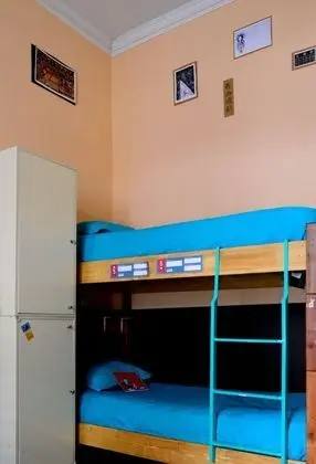 Dorm estandar 6 adultos B/C