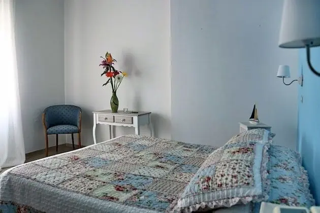 Tek Büyük Yataklı Oda, Balkon