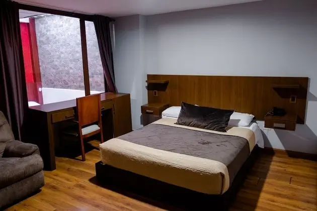 Queen Room