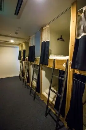 Basic Ortak Ranzalı Oda, Sadece kadınlar için (1 bed in female 10 bed dormitory)
