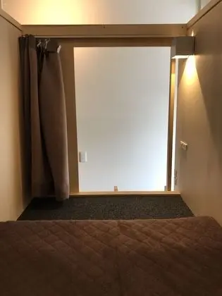 Ortak Ranzalı Oda, Karma Ranzalı Oda (For 1 Bed, 12 Beds Room)