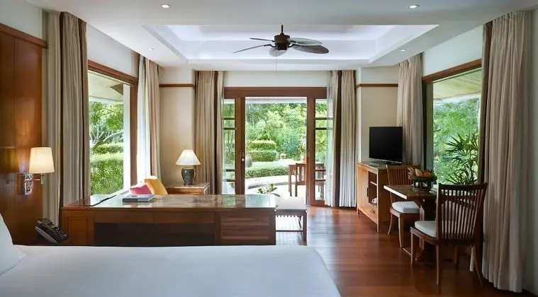 Deluxe Garden Villa