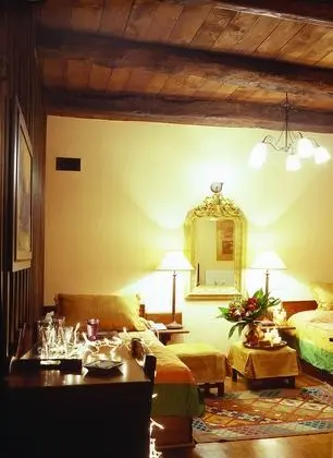 Deluxe Üç Kişilik Oda