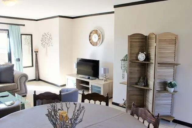 Family Apart Daire, Sigara İçilmez, Havuz Kullanımı