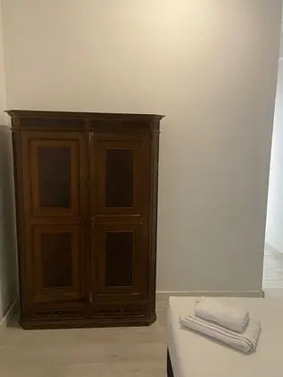 City Tek Büyük veya İki Ayrı Yataklı Oda, Ortak Banyo (2)