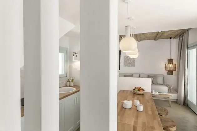Grand Villa