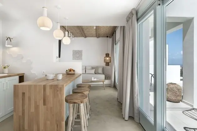 Grand Villa
