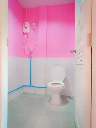 Standard Room (Pink)