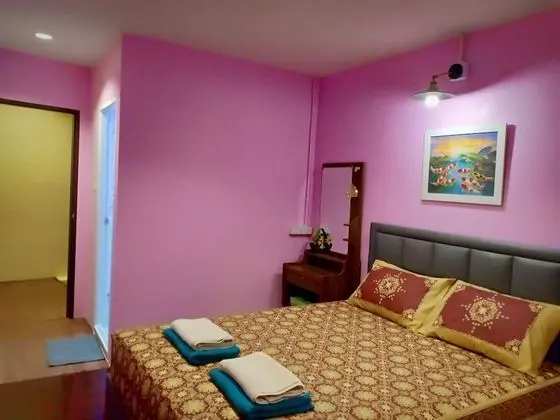 Standard Room (Purple)