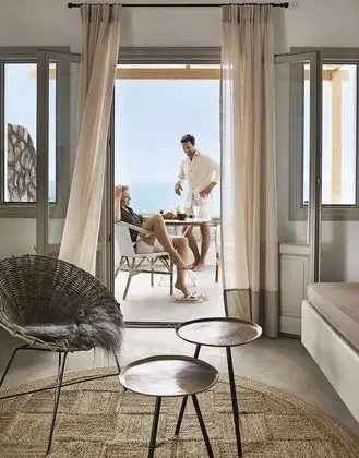 Exclusive Junior Suite Sunset & Sea View with Hot Tub