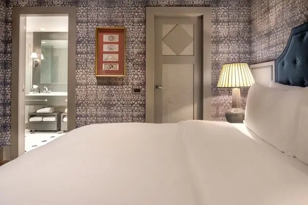Deluxe Oda, Sigara İçilmez
