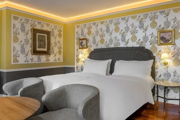 Deluxe Oda, Sigara İçilmez
