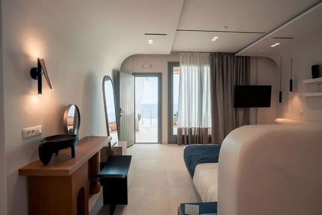 Exclusive Junior Suite Sunset & Sea View with Hot Tub