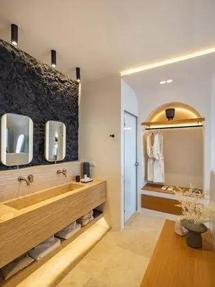 Exclusive Junior Suite Sunset & Sea View with Hot Tub