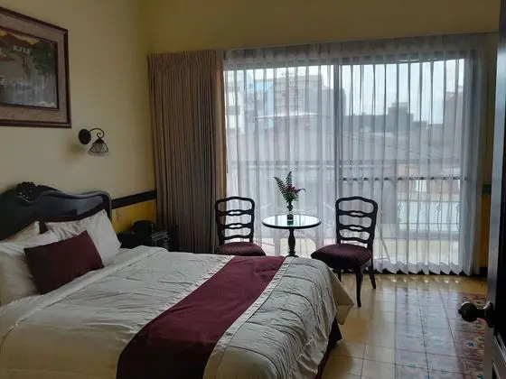 Panoramic Tek Büyük Yataklı Oda