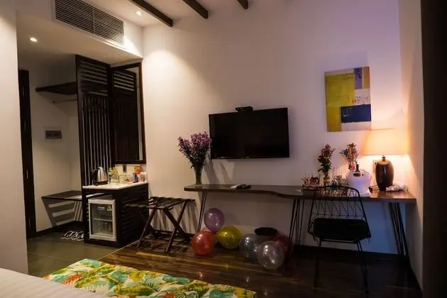 Deluxe Tek Büyük Yataklı Oda