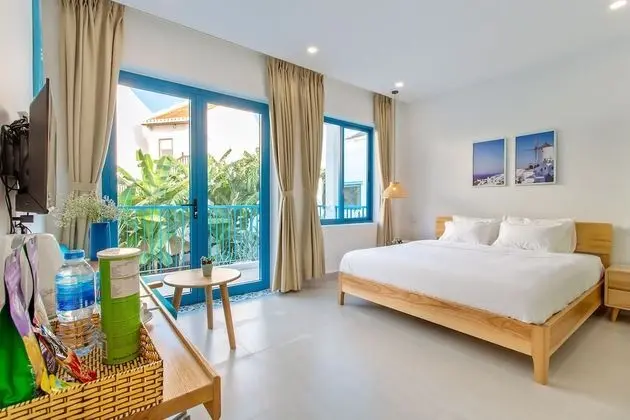 City Tek Büyük Yataklı Oda, Balkon, Havuz Manzaralı