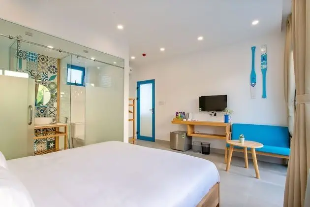 City Tek Büyük Yataklı Oda, Balkon, Havuz Manzaralı