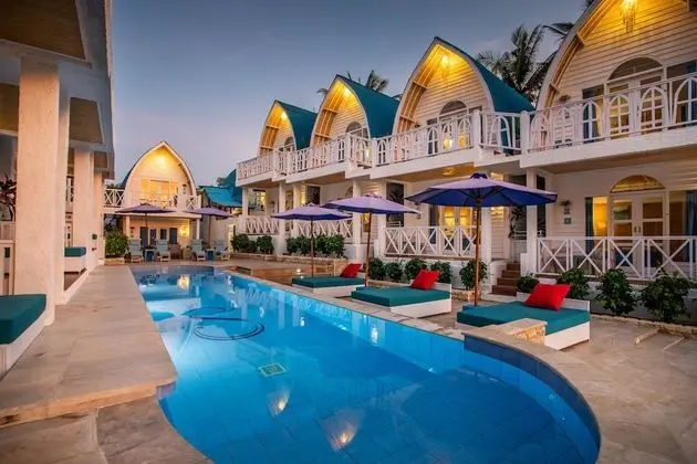 Deluxe Tek Büyük Yataklı Oda, Havuz Kullanımı