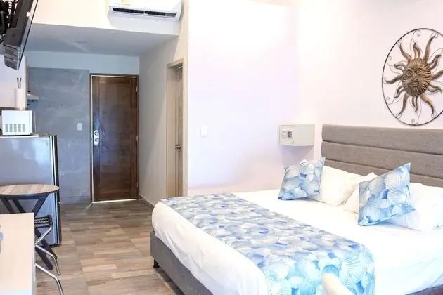 Luxury Tek Büyük Yataklı Oda