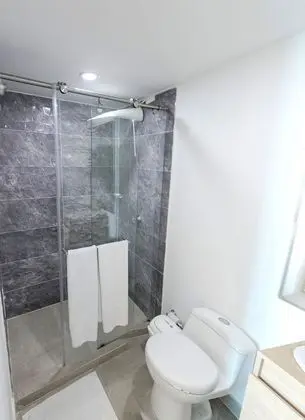 Luxury Tek Büyük Yataklı Oda