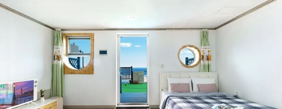 Oda, Okyanus Manzaralı (104)