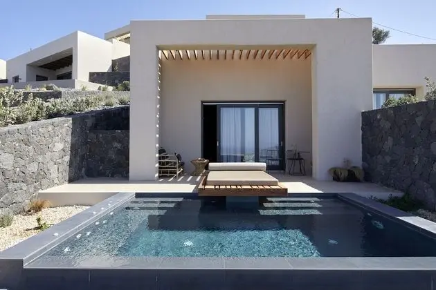 Grand North Suite (Private Heated Pool)