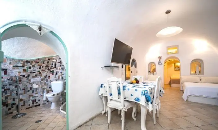 Paradise Cave House, Private Outdoor Hot Tub