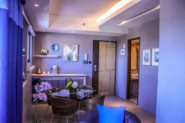 Suit One Bedroom