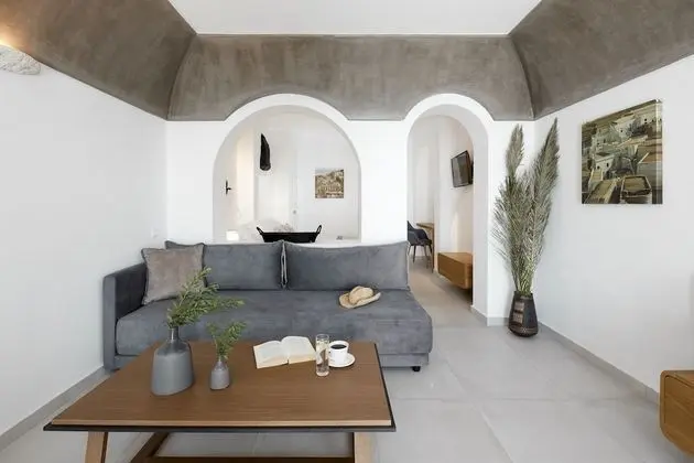 Superior room with caldera view