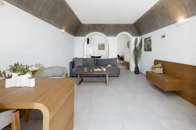 Triple room with caldera view